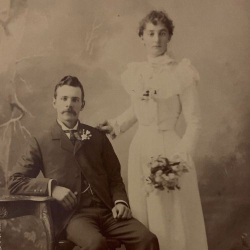 Martha Anne Loomes1